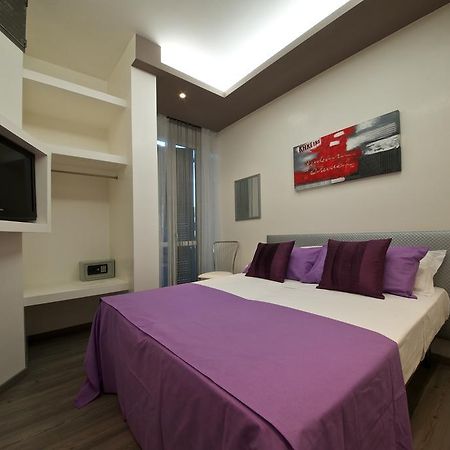 Roma Naif Rooms Phòng bức ảnh