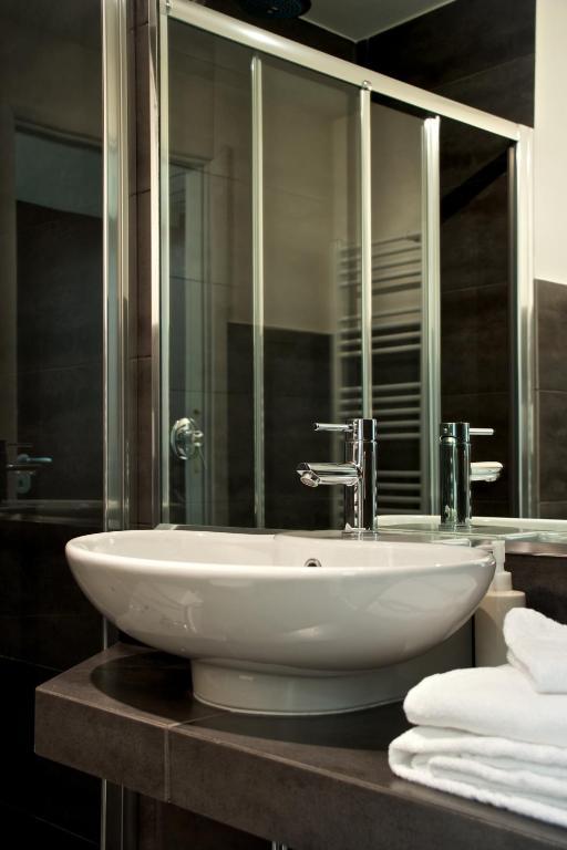 Roma Naif Rooms Phòng bức ảnh